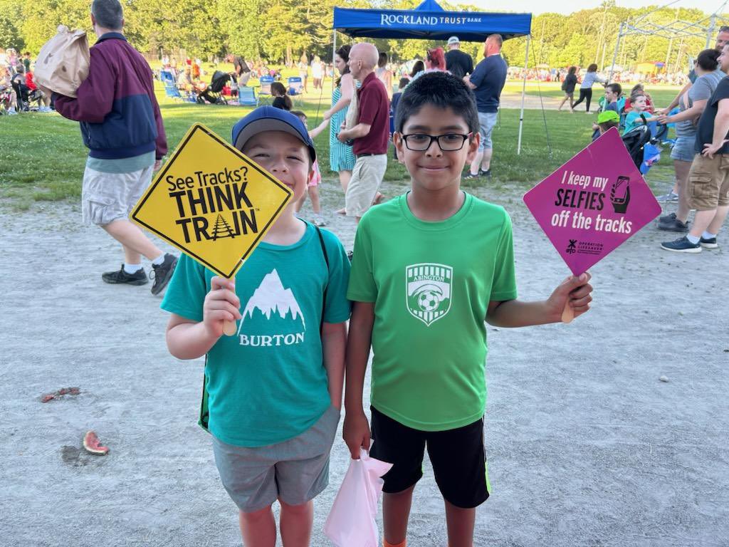 OperationSaver's tweet photo. Massachusetts Operation Life Saver participated in Founder's Day, in Abington, MA. https://t.co/O95NqP8fAy