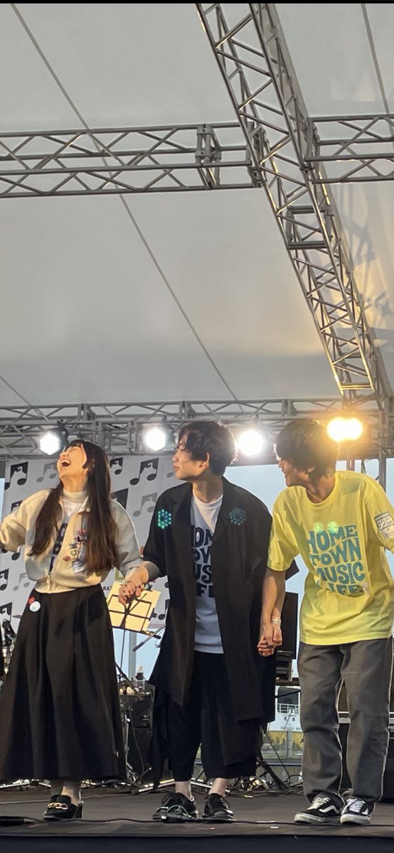 maimai_jonago's tweet image. サトルバンドとの演奏最高✨
サトルさんにポチくんかわいいとか天才っていわれててにこにこになりました☺️
かっこいい演奏からのMCでマイク向けられたメンズかわいすぎ😂
ULTRA MARINEからでテンション爆上がり❤️🔥
演奏バチって止めてからはいるとこ好きすぎる
#SWALLOW
#HTML2024