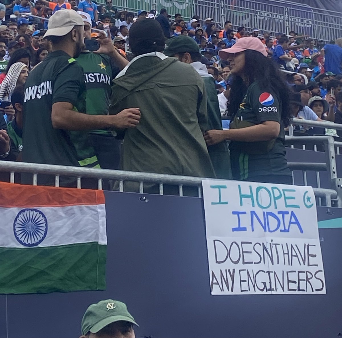 Pak fan humor remains undefeated