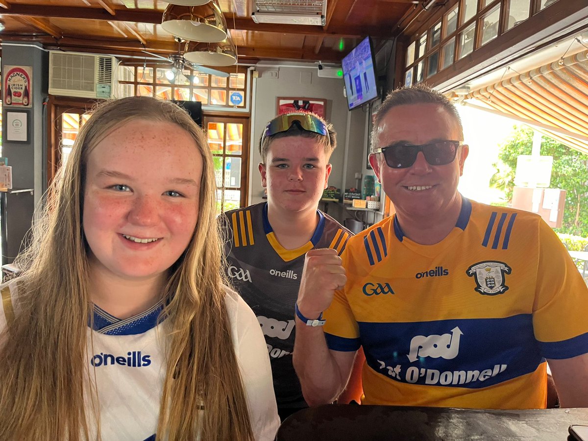 Let's go, come on the clare boys, from the roasting Costa Brava