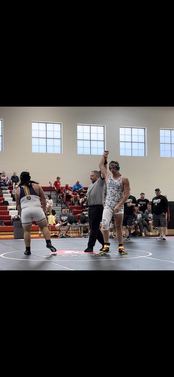 HunterMontgom's tweet photo. Back at it took first at the Alabama state games @TCHighWrestling  #undefeated https://t.co/3HHYZJvAlx