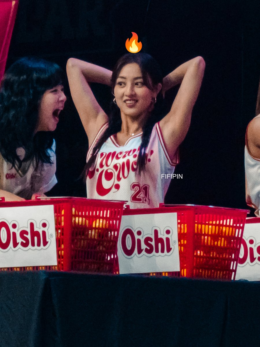 FIFIPIN's tweet image. 240601 Pitcher Zyo 🔥

#JIHYO #지효 #TWICE #트와이스 #トゥワイス #OishiTwice #TwicexOishiSnacktacularFanMeet