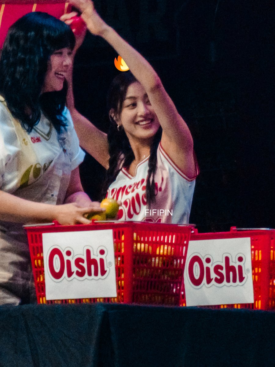 FIFIPIN's tweet image. 240601 Pitcher Zyo 🔥

#JIHYO #지효 #TWICE #트와이스 #トゥワイス #OishiTwice #TwicexOishiSnacktacularFanMeet