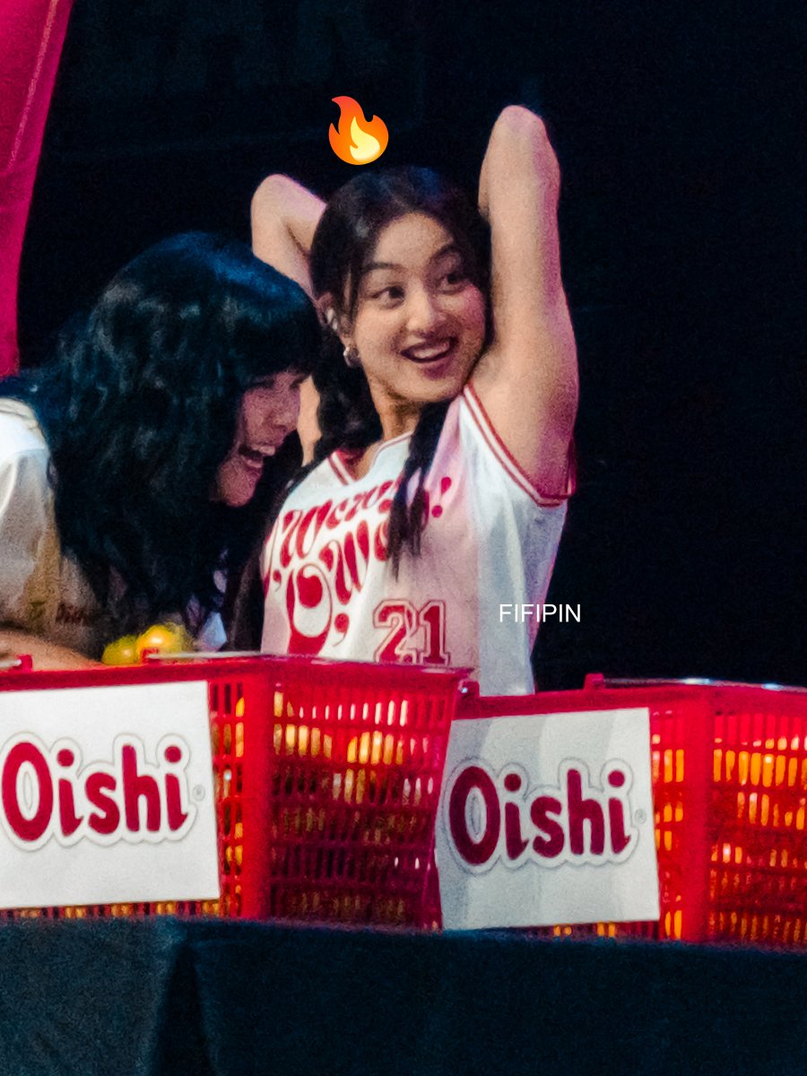 FIFIPIN's tweet image. 240601 Pitcher Zyo 🔥

#JIHYO #지효 #TWICE #트와이스 #トゥワイス #OishiTwice #TwicexOishiSnacktacularFanMeet