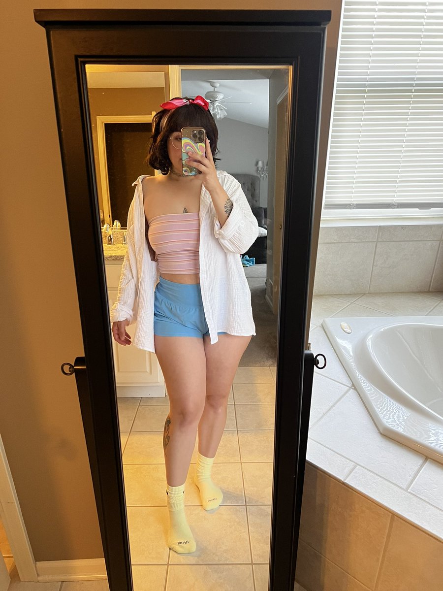 Content from littlerosexuncensored