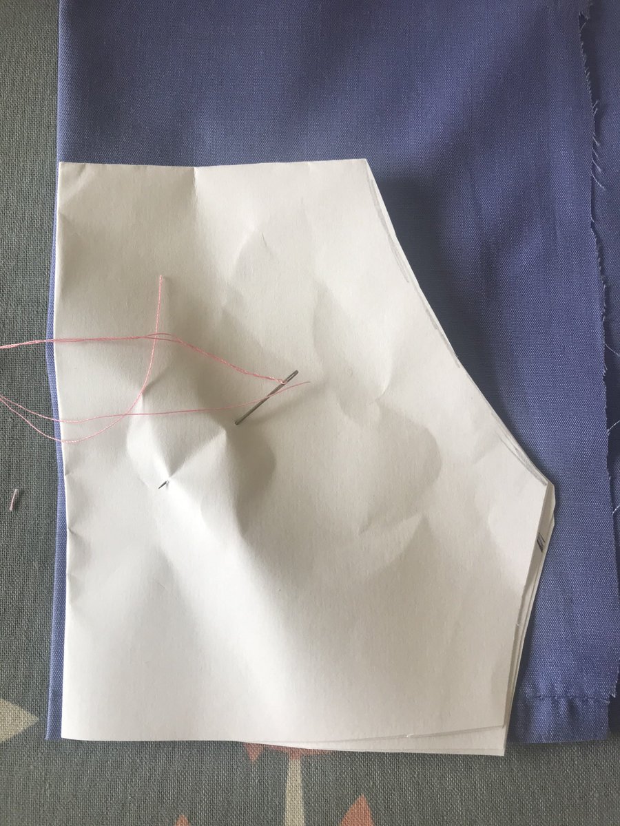 FredTedOlga's tweet image. Five #ShortsTutorial if you use something with a pre-sewn hem this will give a neat finish & look good. Fold the material in half & put your pattern on as shown - you need two legs cut out. Press your fabric before cutting out (look at the pictures - describing is hard 🙂)