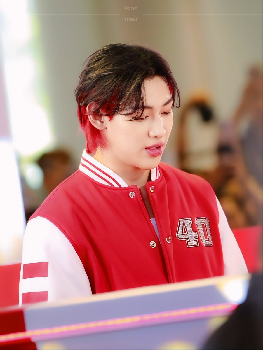BoonjitKanda's tweet photo. ขอคนละ1รี ขอแท็คทะลุ 1M 

BAMBAM AT KENTUCKY TOWN
#KFCxBamBam
#FriendofKFCThailand
#BamBam #뱀뱀 @BamBam1A https://t.co/3eyrpSC7QX