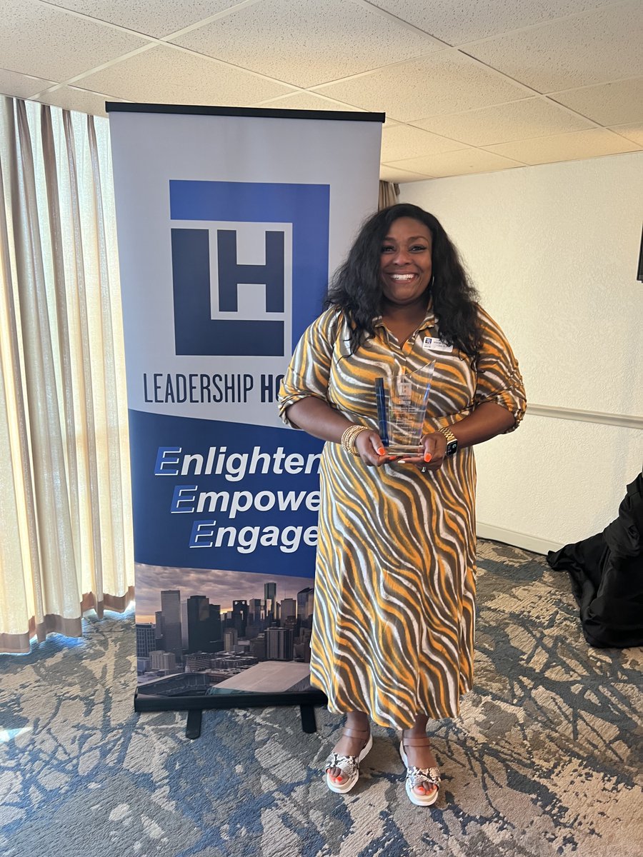 Announcing the recipient of the Class XLII Patrice Johnston Award... 🥁 Congratulations to Sheree Bogany! Sheree embodies the remarkable qualities that defined Patrice: motivated, committed, service-minded, and visionary.