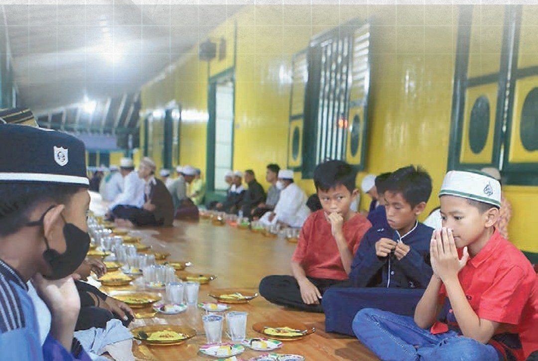 Resep Bubur Peca yang Legendaris dari Masjid Shiraral Mustaqim Samarinda Seberang, Samarinda, Kaltim.