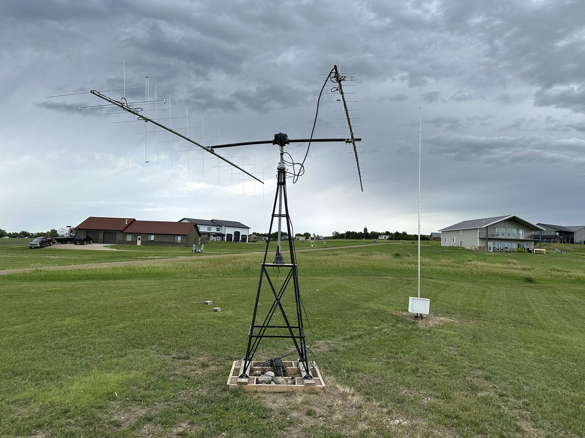 This is the latest update of my amateur radio satellite station. I’m really happy with the desk layout. I have a bit more work to do in the tower yet. But I should be fully functional on all sats soon.
