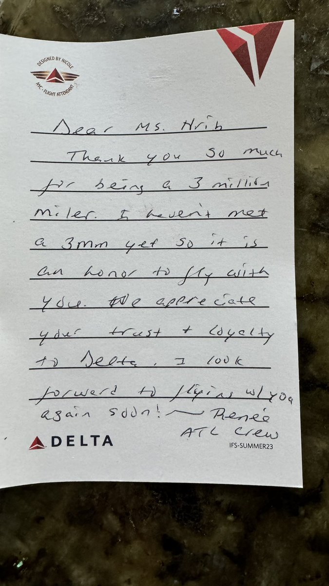 suehrib's tweet photo. Such a nice note from @Delta when flying from Newark to Atlanta and me being a 3+ million miler! Thanks Renee and the Atlanta crew! #Delta #DeltaMillionMiler https://t.co/Rw2rzsmswS