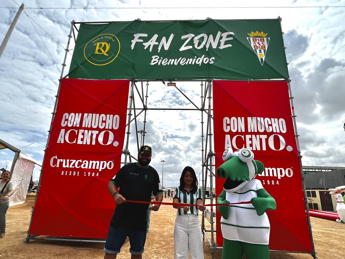 CordobaCF_ofi's tweet photo. 🔛 ¡En marcha la #FanZoneCCF! 🐊🙌🏻 https://t.co/Zho6PMCqg9
