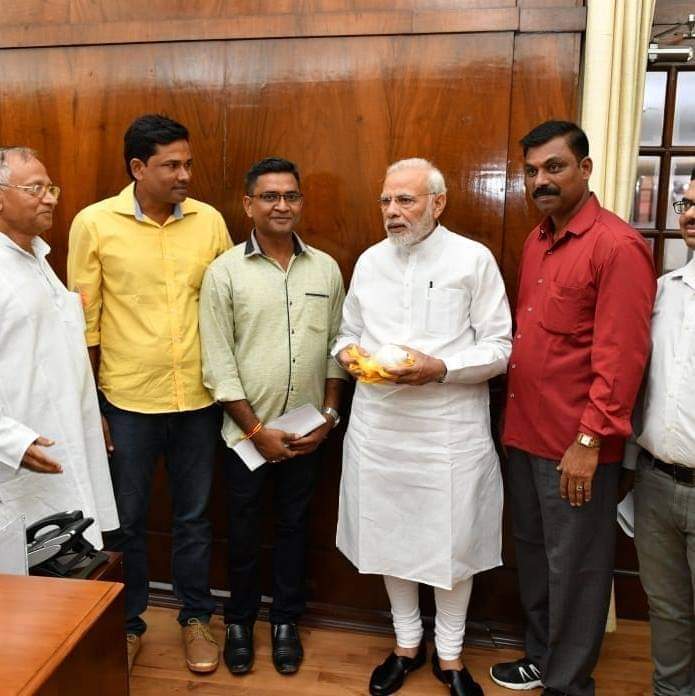 देश के यशस्वी प्रधानमंत्री श्री <a href="/narendramodi/">Narendra Modi</a> को लगातार तीसरी बार भारत के प्रधानमंत्री बनने पर बधाई और शुभकामनाए।  
अंडमान और निकोबार द्वीपसमूह को <a href="/narendramodi/">Narendra Modi</a> और  <a href="/BishnuPadaRay12/">Bishnu Pada Ray</a> जी से अथाह आशाएं और अपेक्षाएं है। 
#Bambooflat_Chatham_Bridge को लेकर 
30 Dec , 2018 <a href="/narendramodi/">Narendra Modi</a>