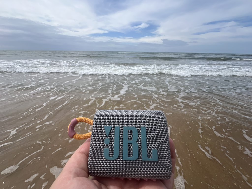 Eric Liguori (@ericliguori) on Twitter photo A secluded beach in southern Spain, a fully charged speaker, and a <a href="/jimmybuffett/">Jimmy Buffett</a> playlist = perfect Sunday! A secluded beach in southern Spain, a fully charged speaker, and a <a href="/jimmybuffett/">Jimmy Buffett</a> playlist = perfect Sunday!