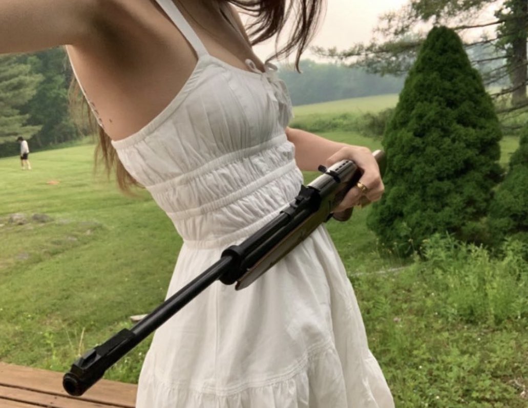 𖹭 (@fraisesrouge) on Twitter photo 