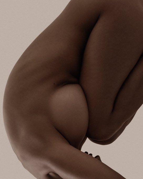 📸 Follow @senseofbodies https://t.co/OyhpBCwLd7<a class="tags" target="_blank" title="On Twitter" href="/?out=eyJ0eXAiOiJKV1QiLCJhbGciOiJIUzUxMiJ9.eyJpYXQiOjE3MjAxNzc1MDEsImlzcyI6InR3cG9ybnN0YXJzLmNvbSIsIm5iZiI6MTcyMDE3NzUwMSwiZXhwIjoxNzUxNzEzNTAxLCJyZWRpcmVjdF91cmwiOiJodHRwczovL3R3aXR0ZXIuY29tL3NlbnNlb2Zib2RpZXMifQ.jQaMgU3lFJxGwP-lI7hjUxJnVy9NRZPmrd3v3TF04dTM8Ss_eNjUQug5GVpPiSO1DfRgtq_J-R8BUl3d5ob8TA">@senseofbodies</a>