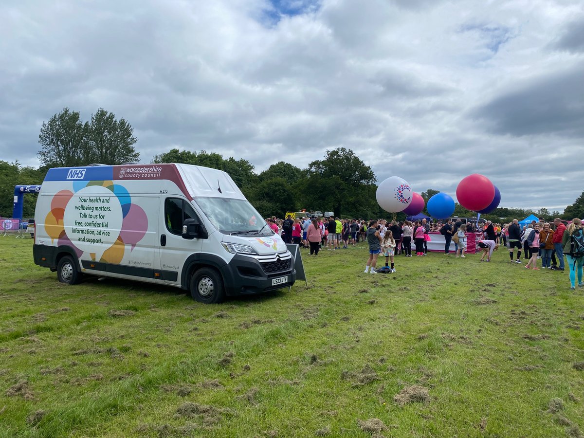 VertisHealth's tweet photo. Find the @yhywworcs team right at the @raceforlife starting line at Arrow Valley Lake, Redditch today - where they’re talking about NHS Health Checks, GP registrations, digital services and more… And good luck to everyone taking part! 💕 https://t.co/06LMaSENrR