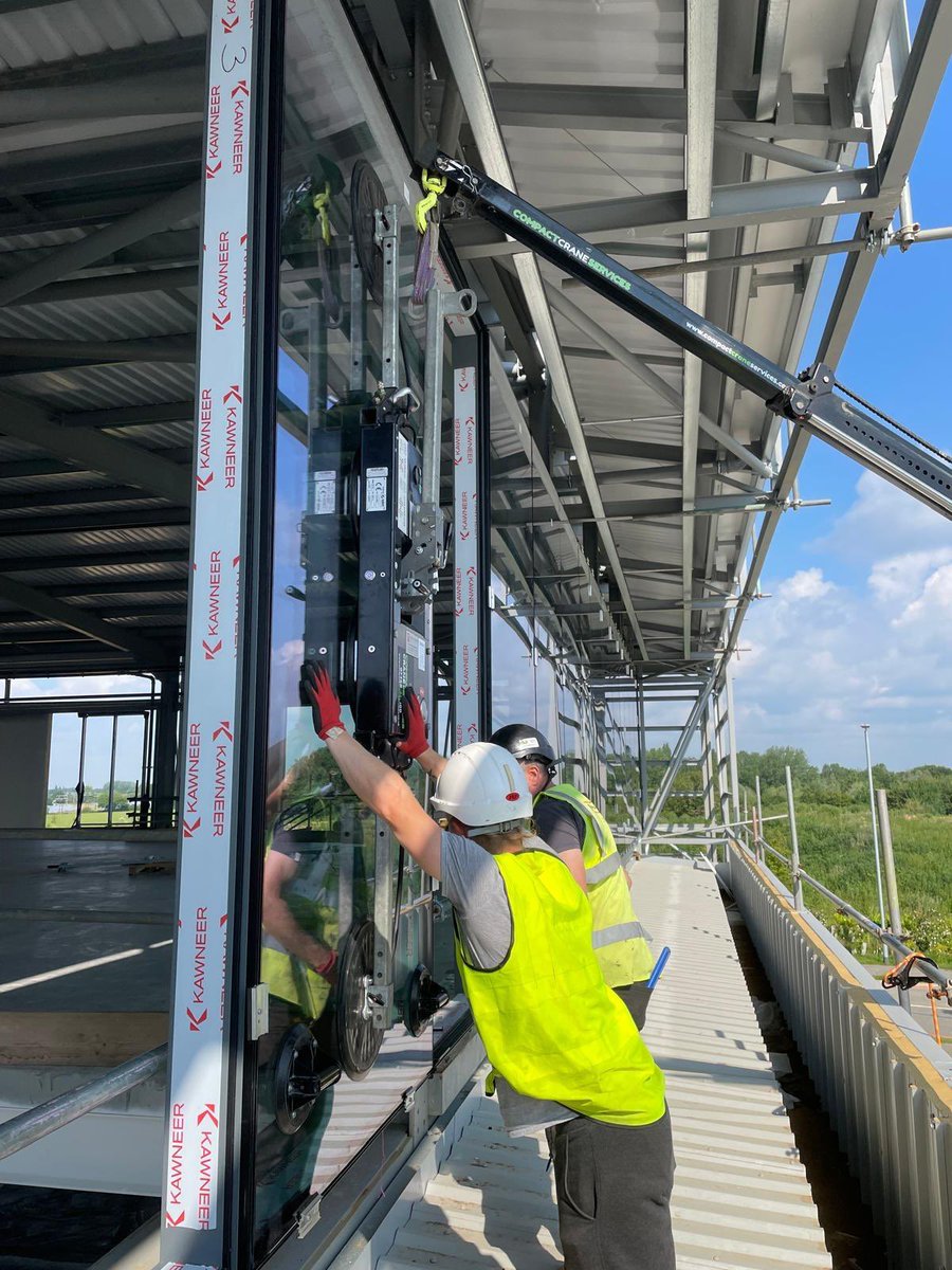 CraneCompact's tweet photo. This week Gary started a new 10 day project, assisting Cadman Cranes glazing the new Essex X-ray quarters on behalf of TJ Evers. 
The Hoeflon C6e is proving to be the perfect tool for the job.

You could say we’re glazing specialists.

Don’t strain… we crane! https://t.co/swijIi1bBl