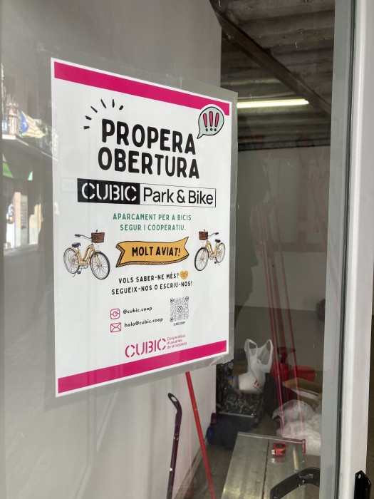 AltresEconomies's tweet photo. 🚲#Cubic, cooperativa incubada en la Innobadora de @barcelonactiva, llança una campanya de micromecenatge per obrir el 1r aparcament de bicicletes cooperatiu de @Bcn_Gracia!

💸  Podeu participar en la plataforma @goteofunding.

ℹ️ https://t.co/dfjzSBnn9K https://t.co/DHhjijP2B8