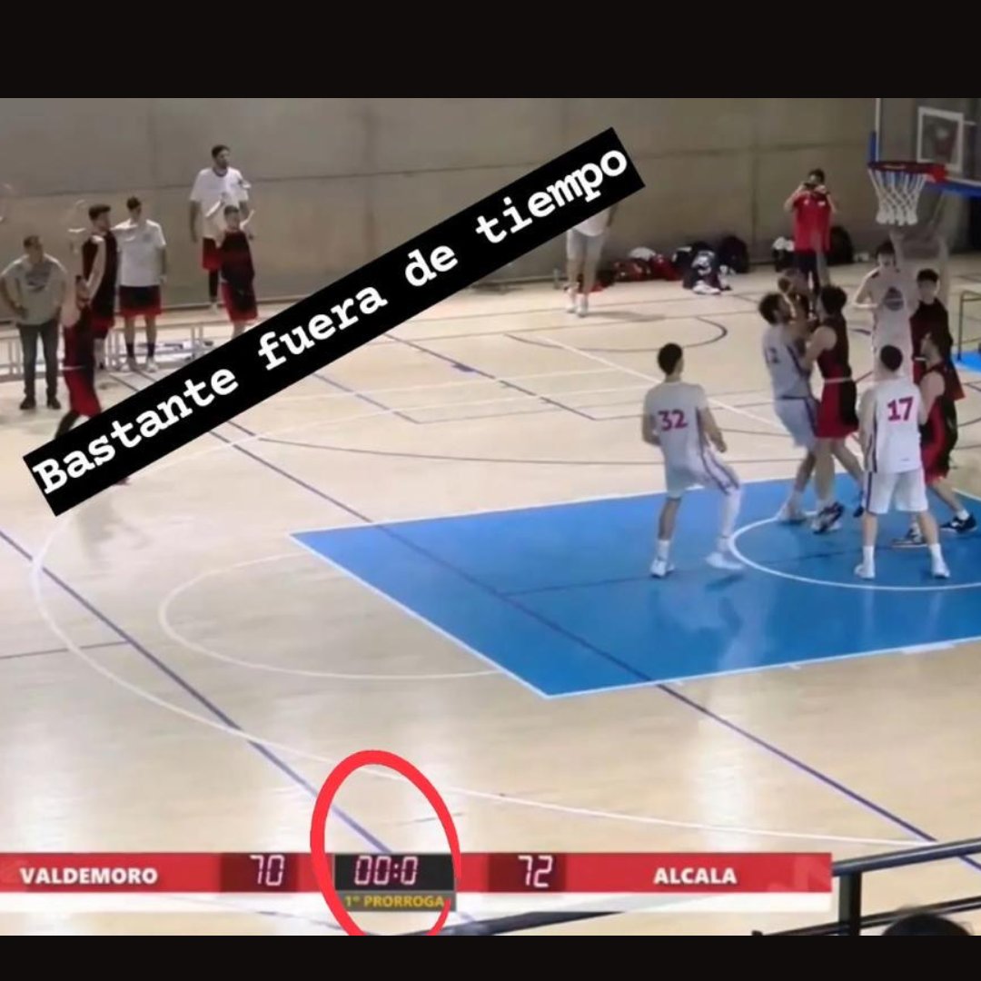 Un grave error arbitral deja fuera de la final y de la Liga VIPS al Juventud Alcalá. Al final de la 1ª prórroga  árbitros y mesa de anotadores dieron por buena una canasta local que estaba MUY fuera de tiempo.   Como vio toda la grada. Como se ve en la foto y en el video.