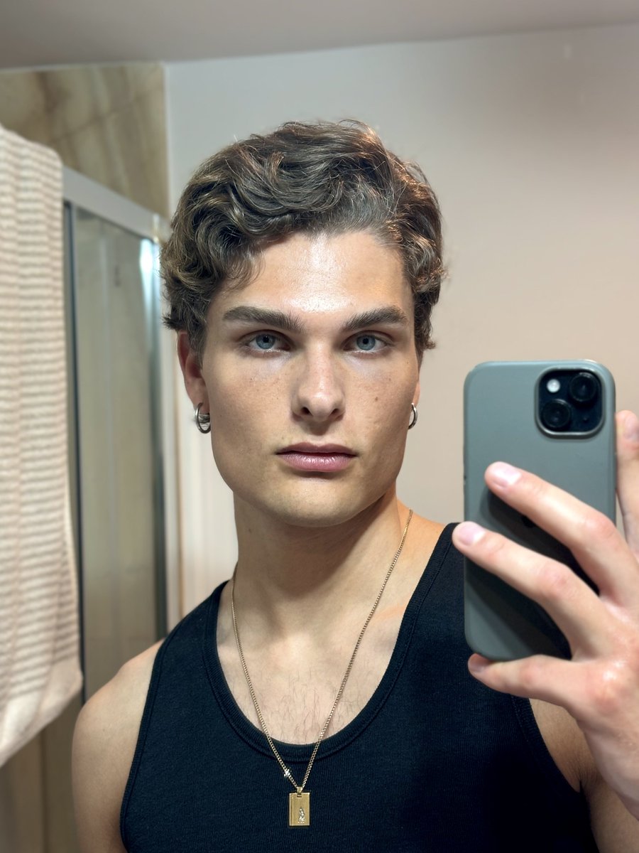 aidnwave's tweet image. face card is kinda insane today