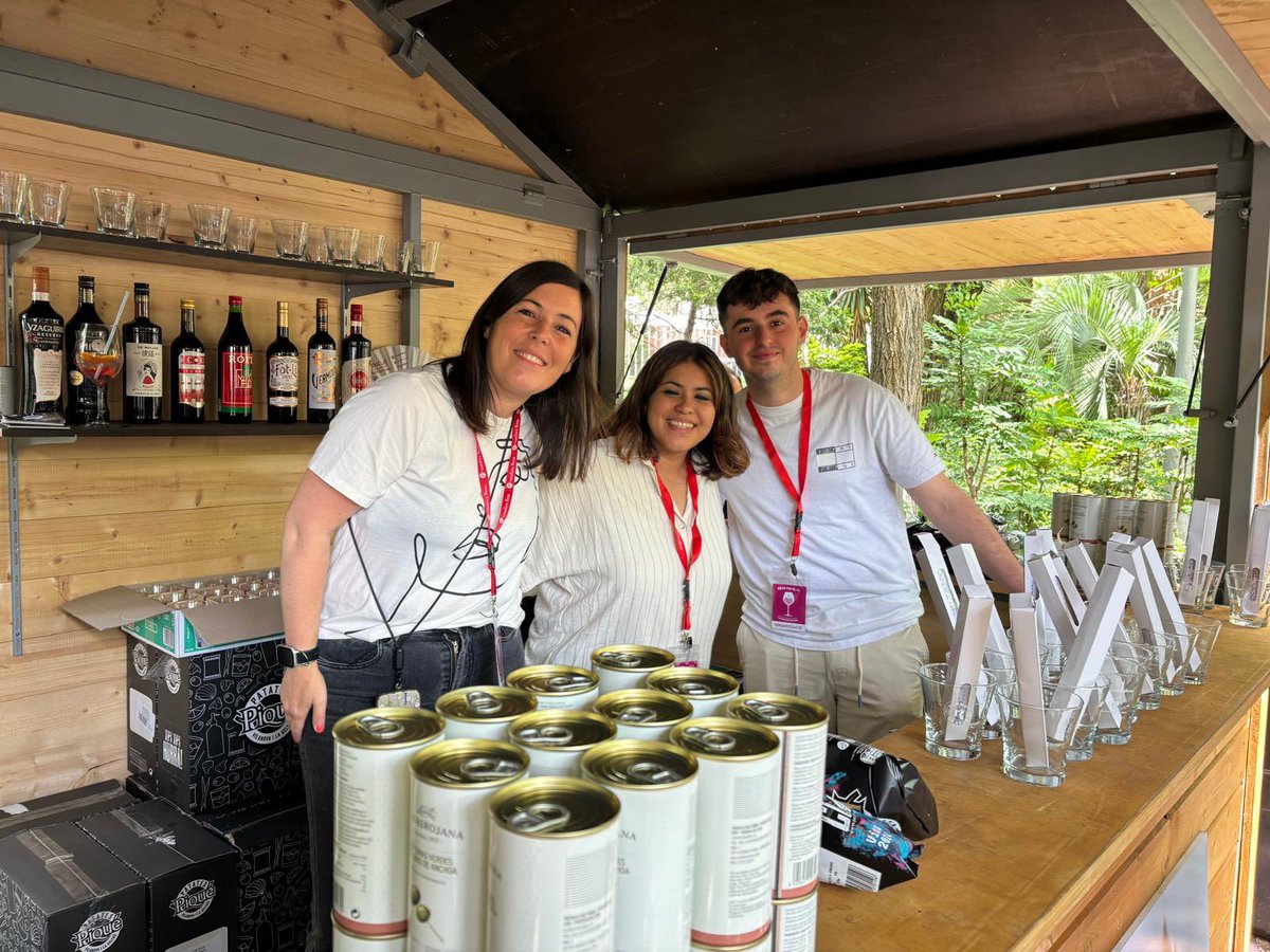 Reus Viu el Vi tweet media