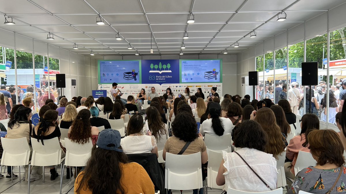 ¿Es mejor publicar en una editorial independiente o en una de primera línea? 🤔📚

En el #PabellónEuropa hablamos con seis editores, de todos los trasfondos, para entender las diferencias a la hora de elegir una editorial como autor. 🖋

#FLMadrid24 #EntrenaTuMente #LeeTuCuerpo