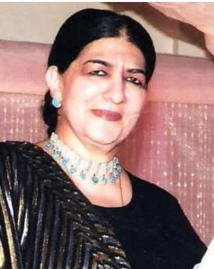 NDaultana's tweet photo. With great sorrow I announce the passing away of Begum Shahida Daultana d/o former CM Punjab Mian Mumtaz Daultana. May her soul rest in peace. Ameen https://t.co/fR0fqlycxp
