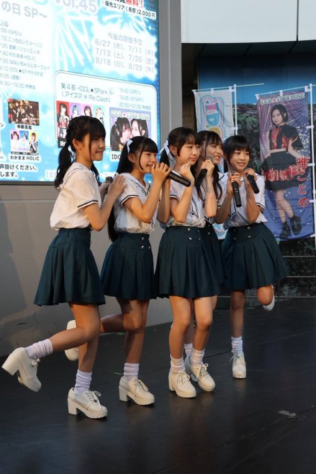 Twitterのコスプレ画像24