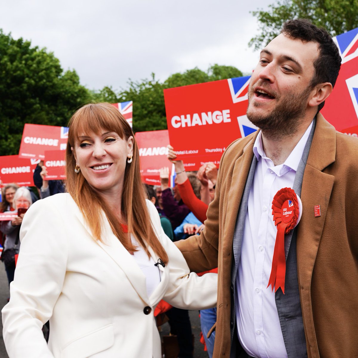 Angela Rayner tweet media