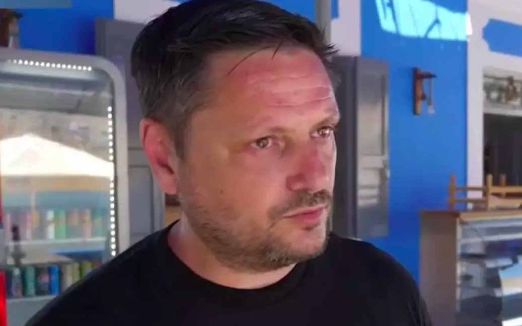 eprotothema's tweet photo. #Cameraman #Antonis #Mystiloglou, who discovered the body of #British BBC presenter #Michael #Mosley, expressed sorrow regarding the outcome with tears in his eyes
https://t.co/TD6aYQvw0t https://t.co/an87xCzV21