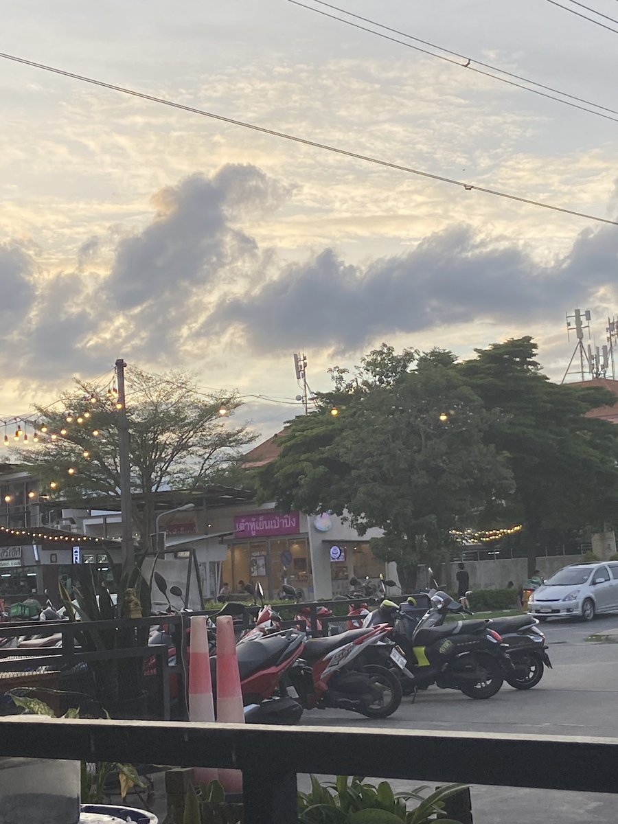 เป็นเด็ก มธ วันนึง