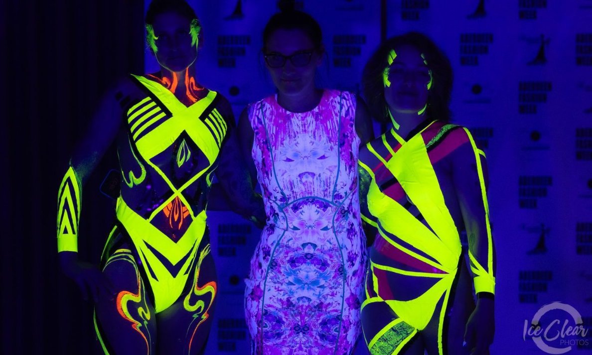 maelvoss's tweet photo. Aberdeen Fashion Weeks A/W runway dazzled with designs from Kemunto, Graffiti Grannies, and more, featuring neon body art by Ulianka Maksymiuk. by Andrew Rennie @IceClearPhotos #AFW2023 #FashionForward https://t.co/r2jyxyeWRe https://t.co/lcjxxb9mfj
