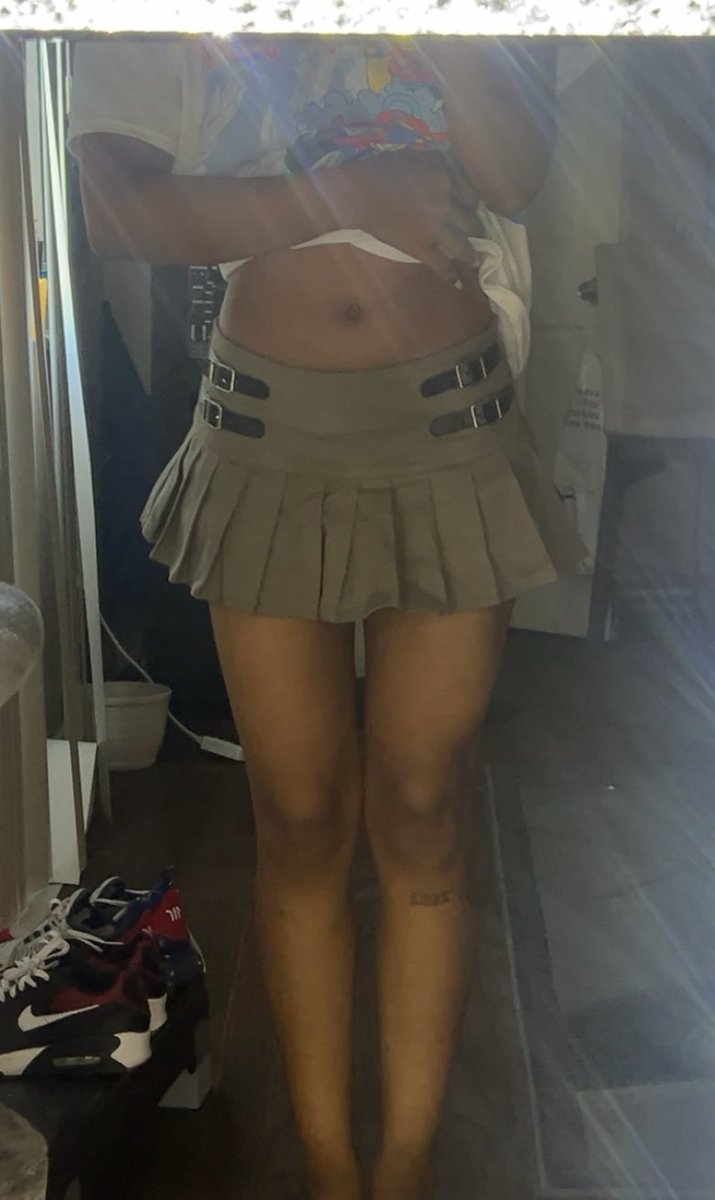 blkstonerexic's tweet image. bodycheck 
may 30th and today