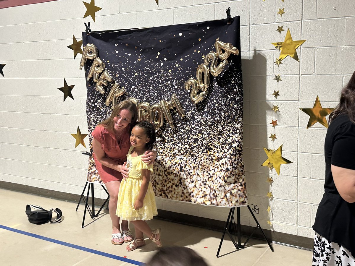 Amanda Fry tweet media