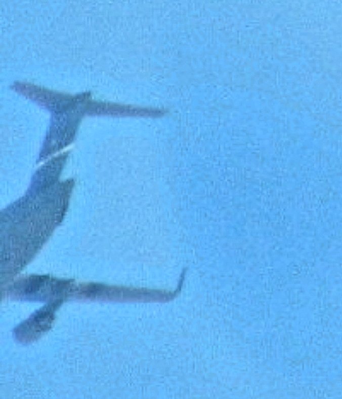 BloodyPolitics's tweet image. That feeling when you think you've snapped 🇺🇸 USAF C17 #RCH858 07-7172 from Prestwick but the sun is so strong you can't see that you only caught it's backside. 📸 🤦‍♀️

#avgeek #oopsie 

fr24.com/RCH858/359878db