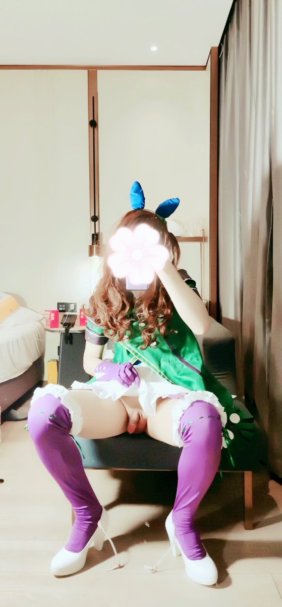 火铃花 tweet media