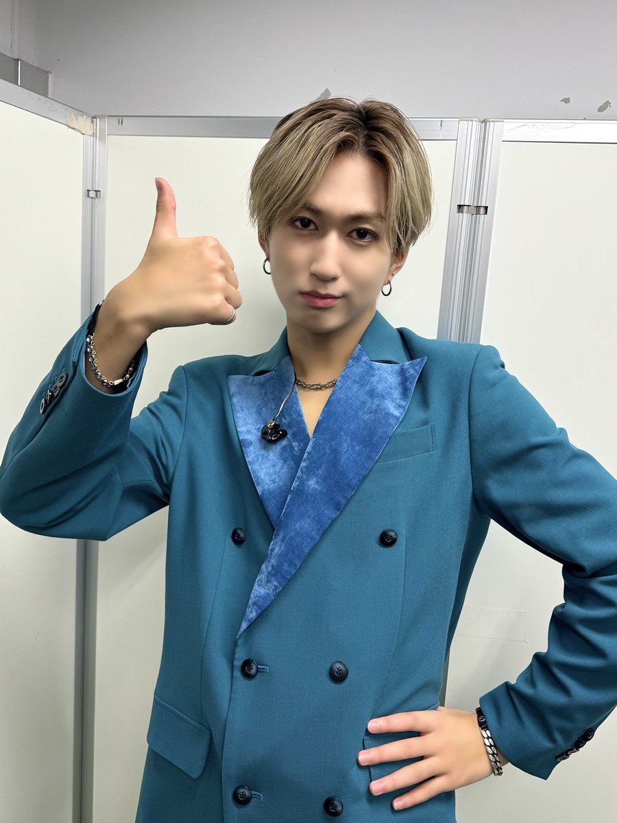 SUPER☆DRAGON 📸 ／ ◀️ #池田彪馬 （いけだ ひょうま）Vocal 🔹 SNS