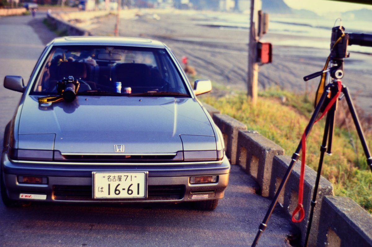 「サンルーフがトレンドではないか!初めて買ったホンダ車がサンルーフ付きのアコードだ」|まるも☆『きゃぴ』Kindle版発売中！のイラスト