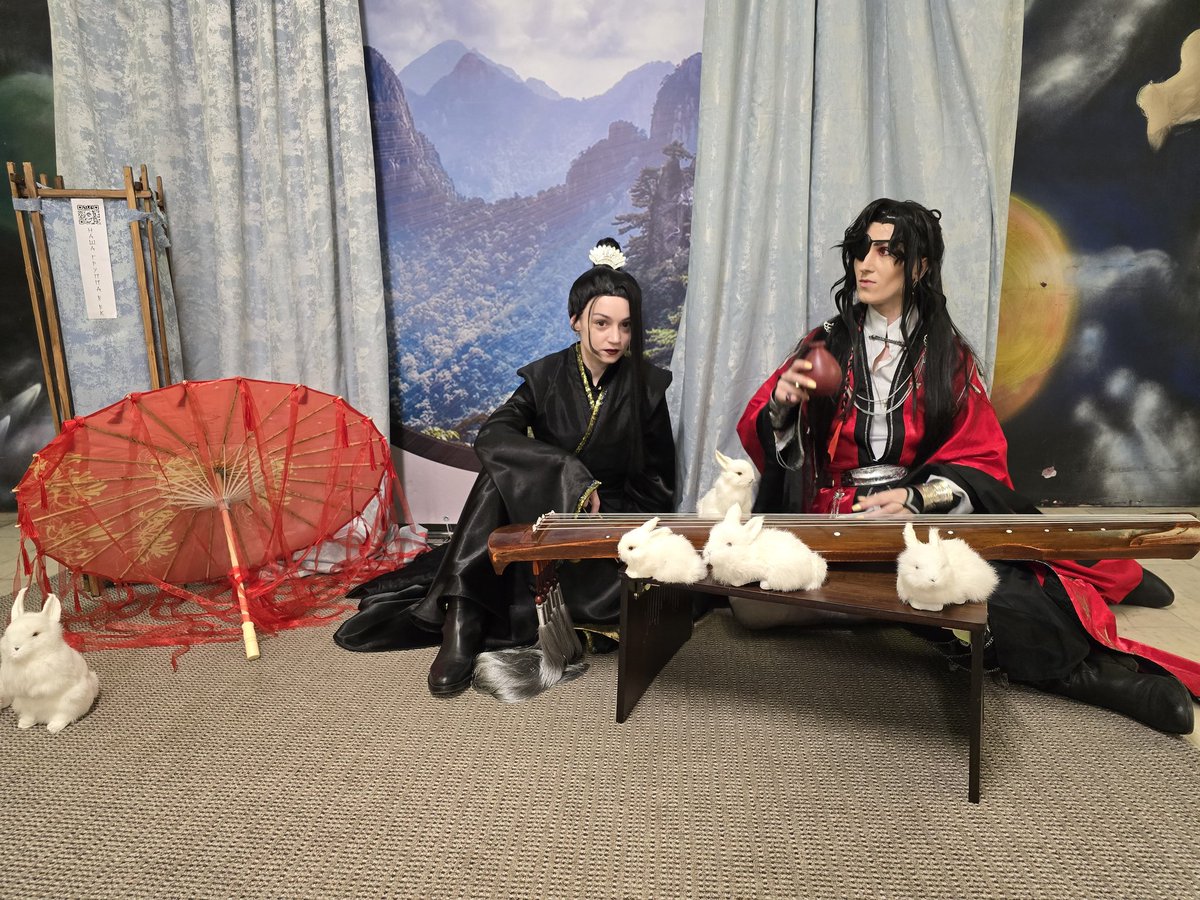 Саня, когда вернешь сотку, тогда и выпьем! 

(А то пока и пить не на что ХД)