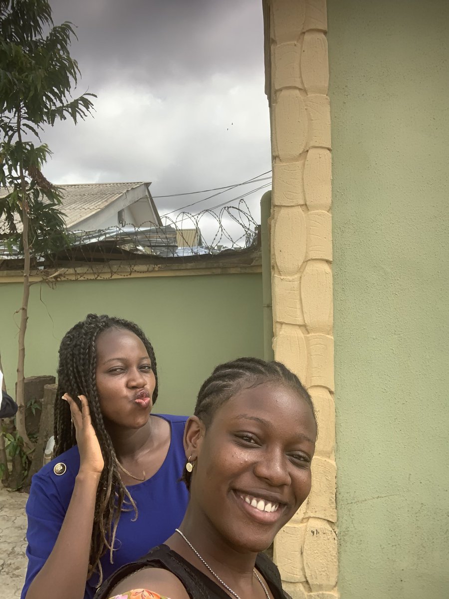 digitalbimpe's tweet photo. Miracle Vs Miracle

People wey Dey bear miracle we too fine abeg 😍 https://t.co/4kDoHVuAKs