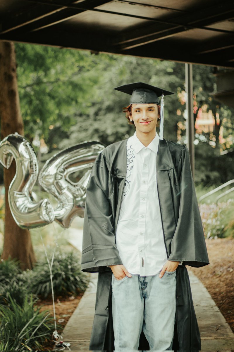Sandra Castilleja (@scast_01) on Twitter photo Just 2 more days, son!! To my high school senior, I am so proud of your journey and looking forward to what may come. <a href="/harlanhawks2024/">Harlan Hawks Class of 2024</a> Just 2 more days, son!! To my high school senior, I am so proud of your journey and looking forward to what may come. <a href="/harlanhawks2024/">Harlan Hawks Class of 2024</a>