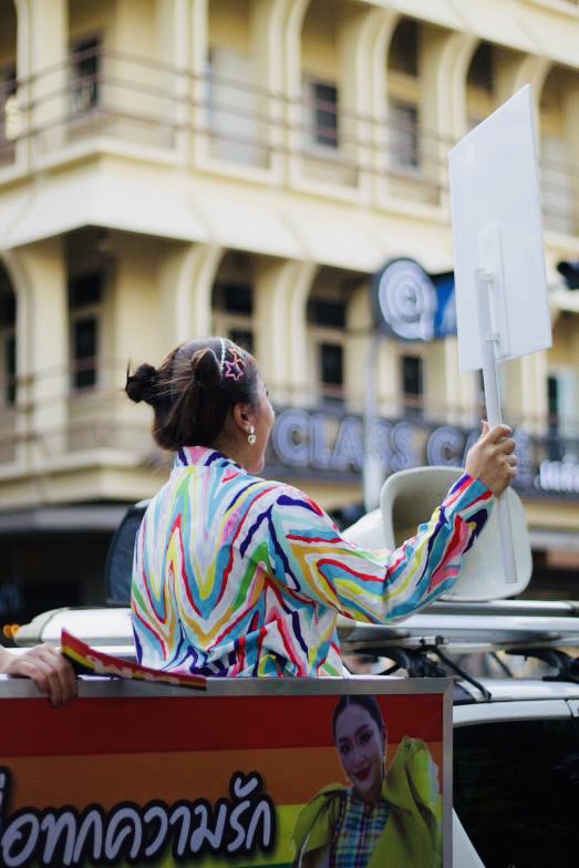 เก็บตกงาน pride month Korat 2024 
เมก็เป็น 1 เสียงในการโหวตสนับสนุนให้มีการสมรสเท่าเทียมทุกเพศต้องเท่าเทียม ❤️💜🩷💚💛💙🩵 #pride #เพื่อไทย