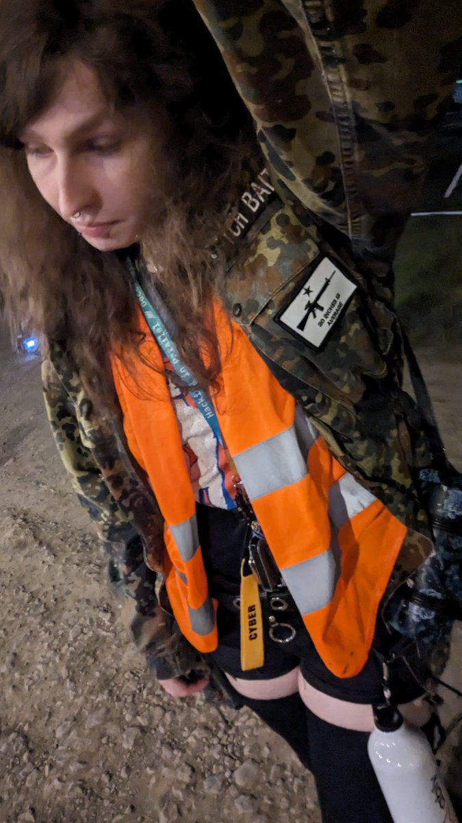 Camo + hi vis for every situation.