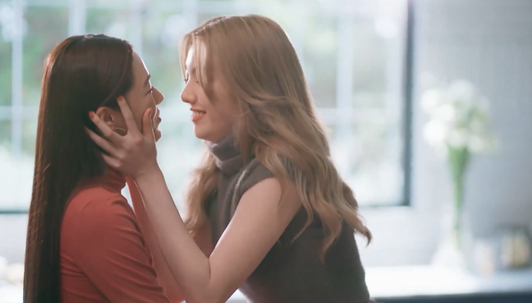 ChildofGhibli's tweet photo. Lesbians/Sapphic this week part 4/4 (June 3rd-9th) :
#TheSecretOfUs
#SunsetxVibes
#DesignYouBesideMe
#LovewithKhemarat https://t.co/i9UbKNwrXR