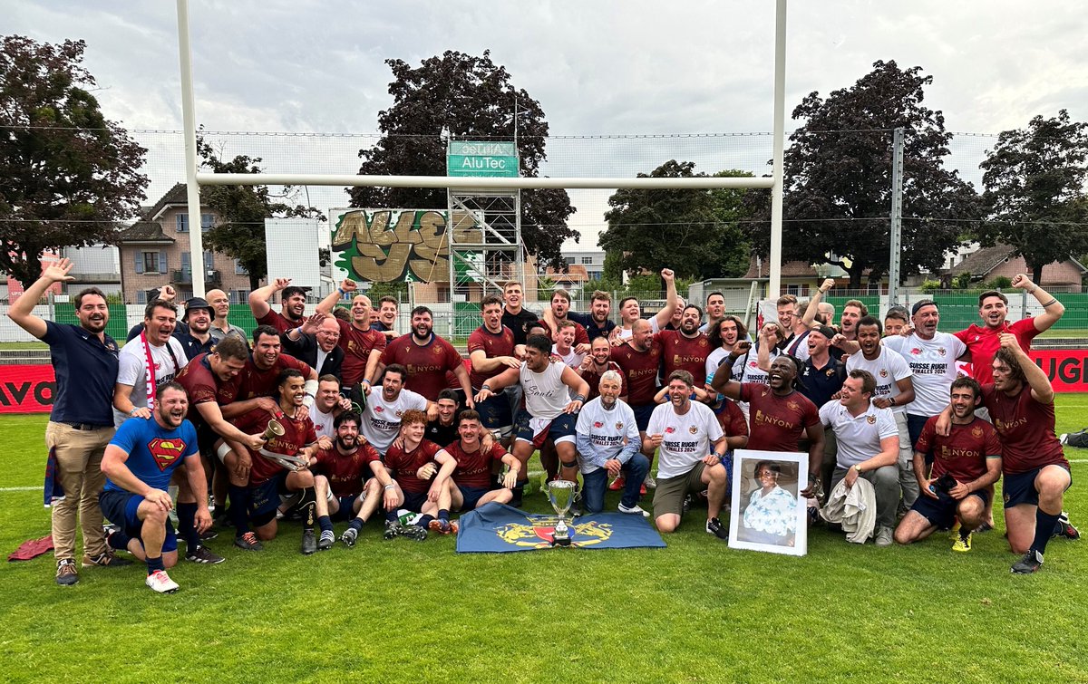 Un grand flacon de félicitations aux Mermigans pour leur très belle prestation face à Lucerne en finale du Championnat suisse de rugby féminin. Il manquait peu pour la victoire. Et un Immense bravo aux joueurs du Rugby Club de Nyon pour ce titre de Champion suisse à Yverdon