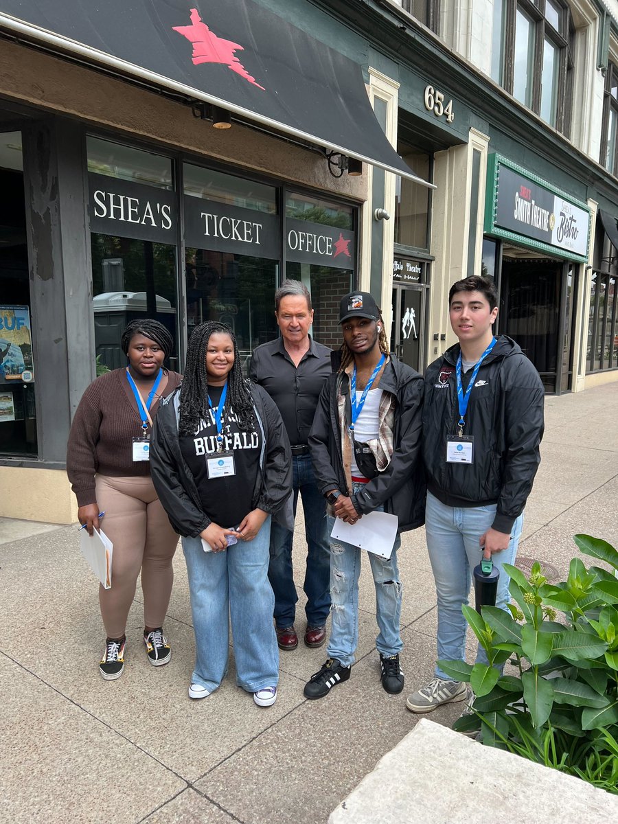 SheasBFLO's tweet photo. Great to welcome UBuffalo CoLab’s WNY Sophomore Externship Experience to Shea’s this past week. 

The students got a glimpse of what goes on behind the scenes here at Shea's including a tour and presentations from our team leaders in the hospitality &amp; historic preservation dept. https://t.co/xslRfFQgOR