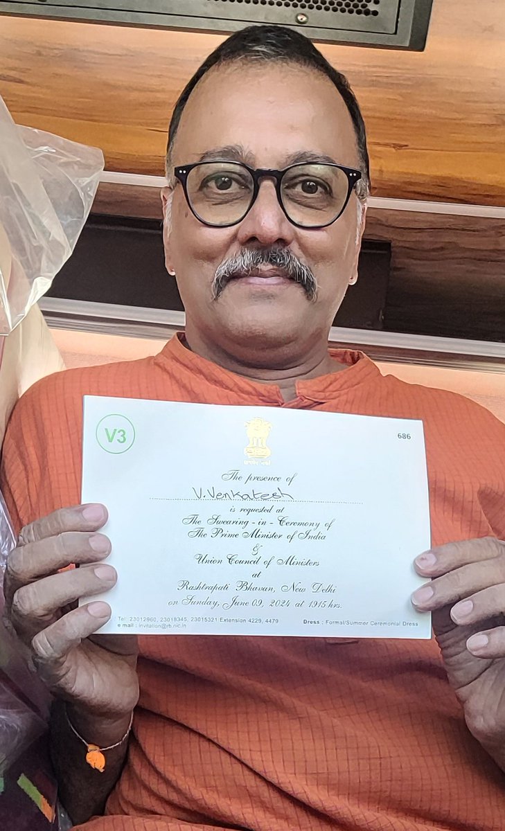 VenkaTweetesh's tweet image. Feeling very happy and excited to witness the historic Modi 3.0 swearing in tonight 🪷
New Delhi chalo...
#PMModiAgain
#ViksitBharat