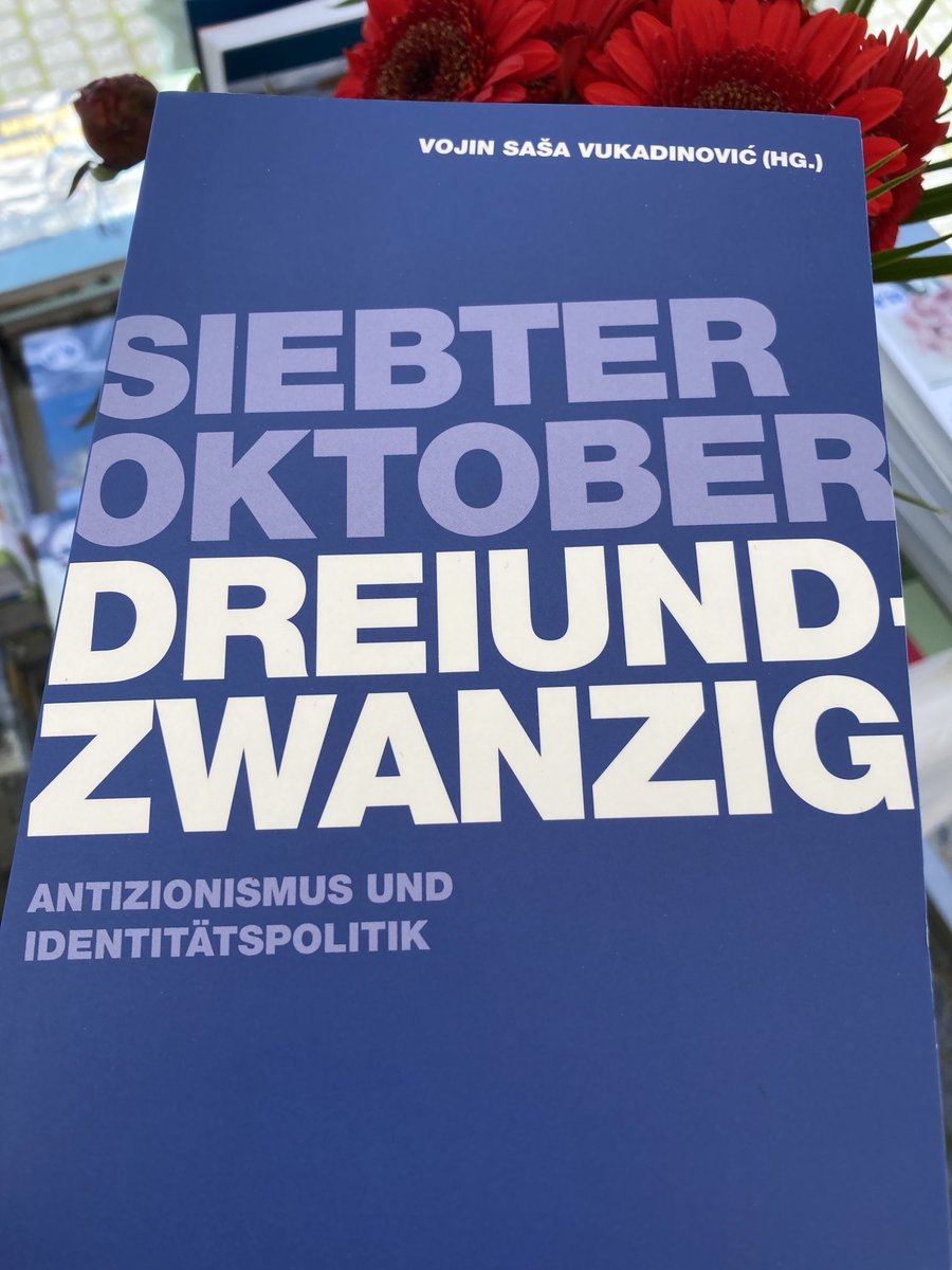 Ohne_Leitbild's tweet photo. Danke an die Kollegen (@querverlag_bln), freue mich auf die Lektüre. #BerlinerBücherfest #webookberlin https://t.co/THMrdseT7E