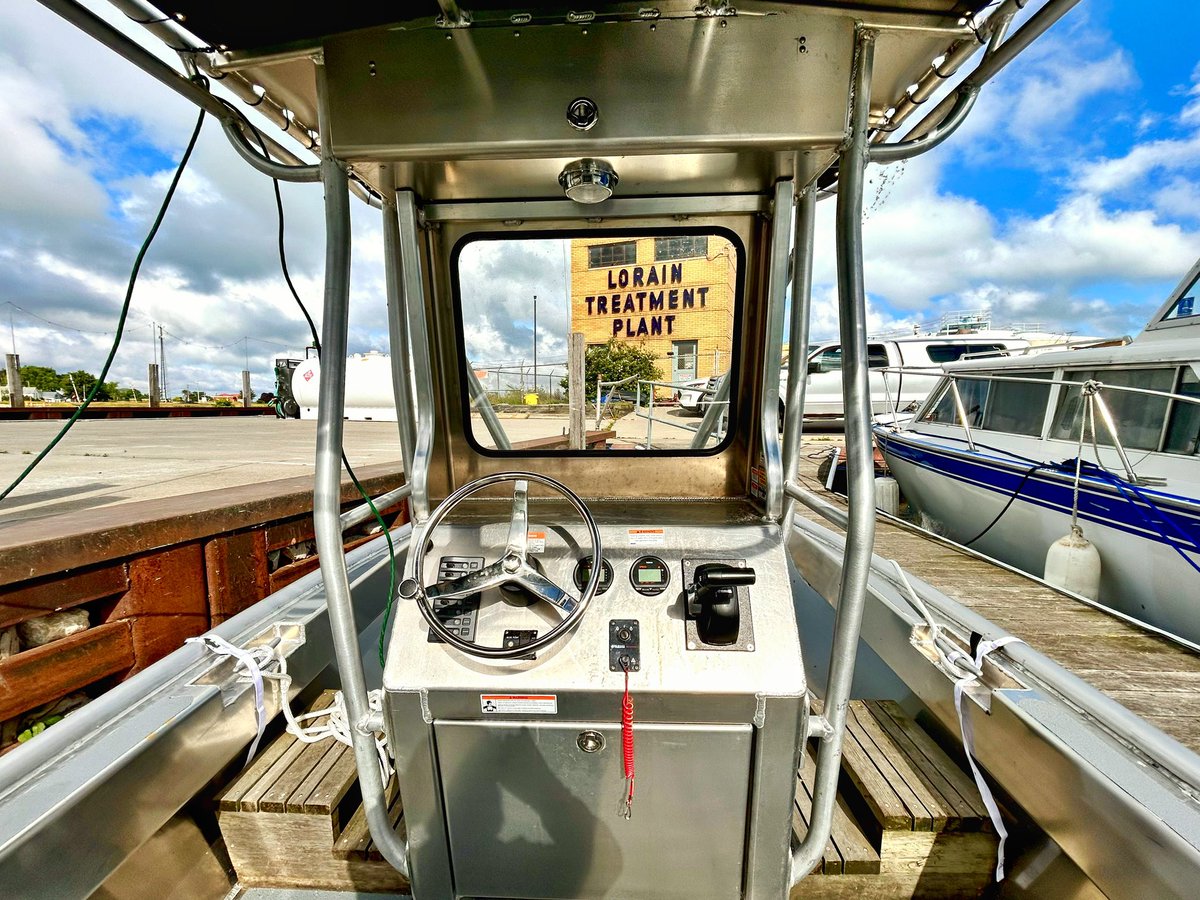 The lighthouse work boat!   She’s absolutely beautiful!!!!  #lorainlighthouse #jeweloftheport #lorainohio #lakeerie #lakeerielove